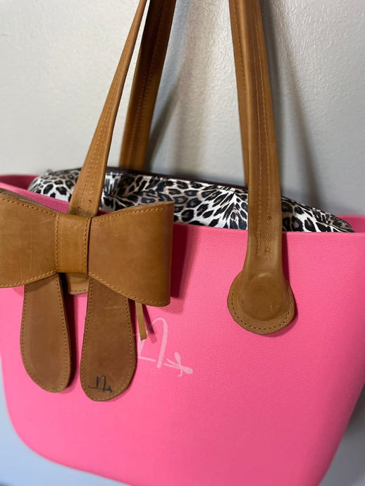 Classic Bag with Bow