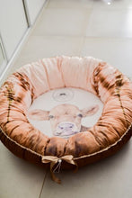 Load image into Gallery viewer, Calf Play Donut